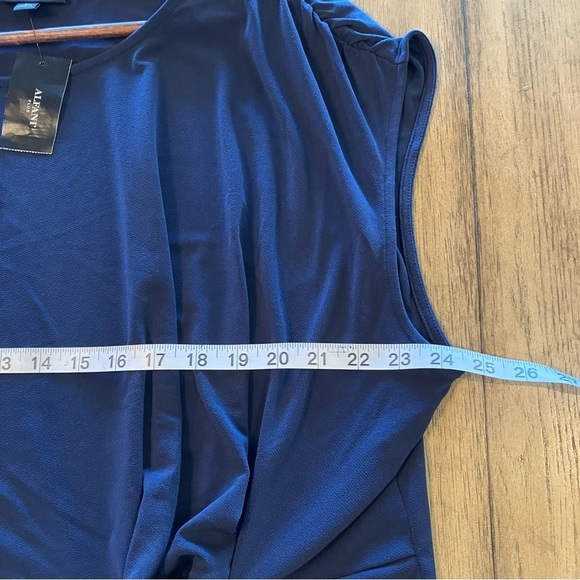 NWT Alfani Plus Size Twisted Top, Modern Navy, 3X, Pullover Summer Blouse - Picture 7 of 8